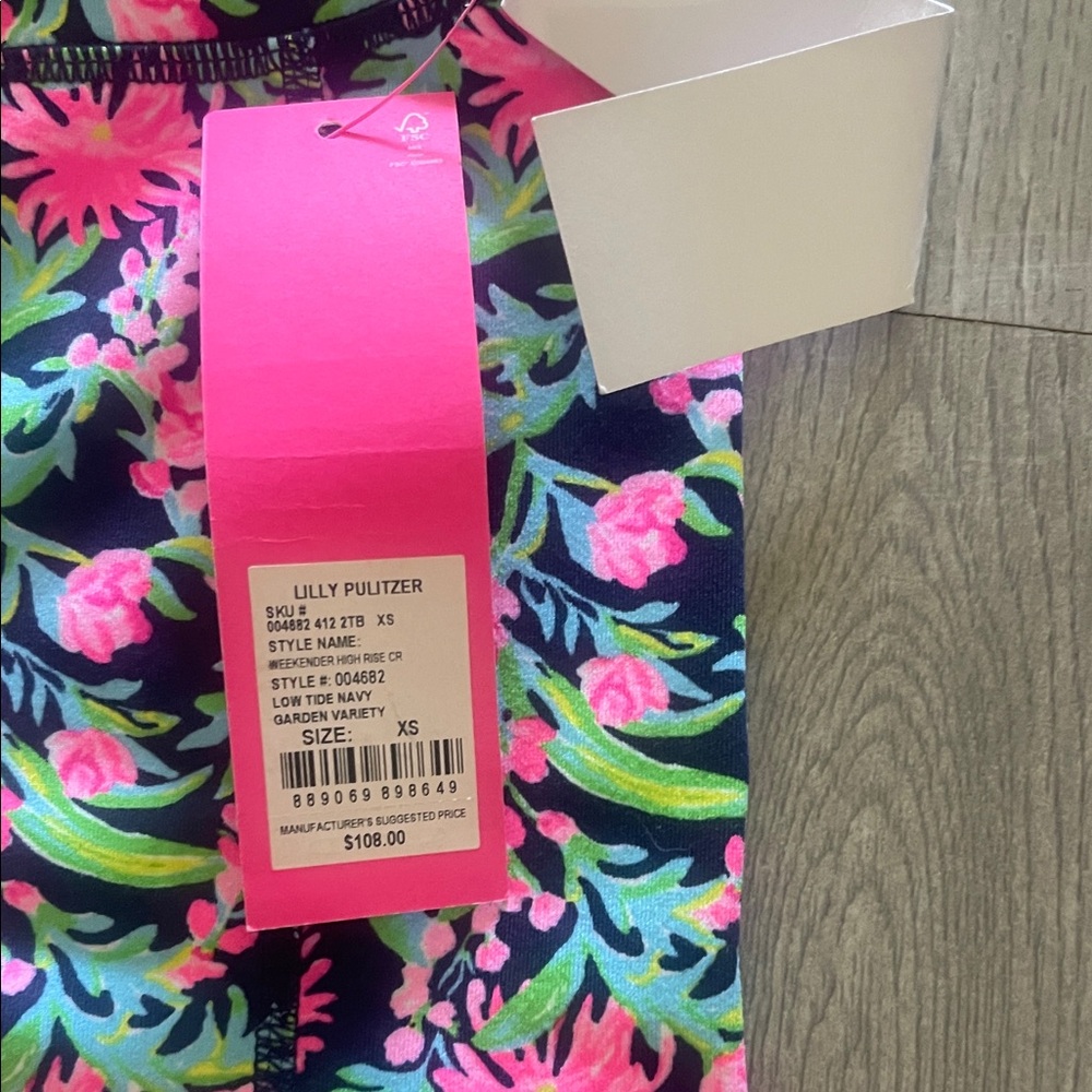 Lilly Pulitzer Pink and Green Floral Leggings XS NEW - Picture 3 of 9